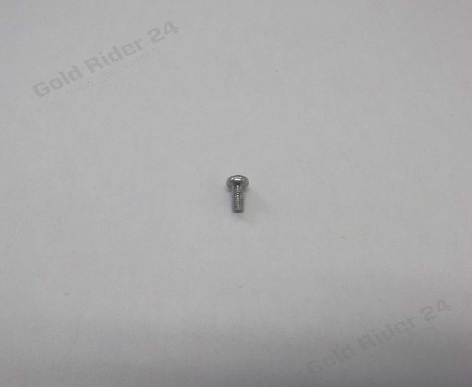 Vis à tête cylindrique 3x6